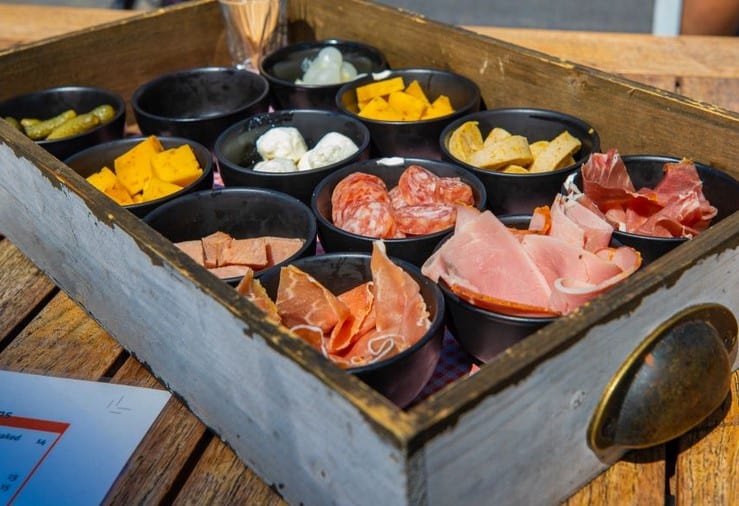 Exploring Ghent’s Culinary Scene: Top 6 Local Delicacies to Try